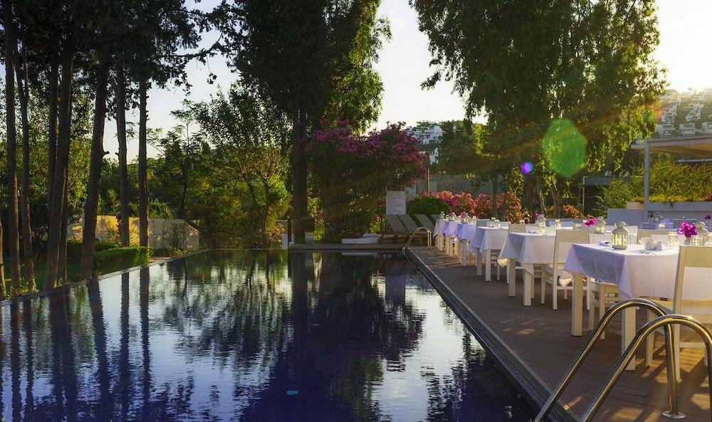 Liv Hotel By Bellazure Akyarlar Exterior foto